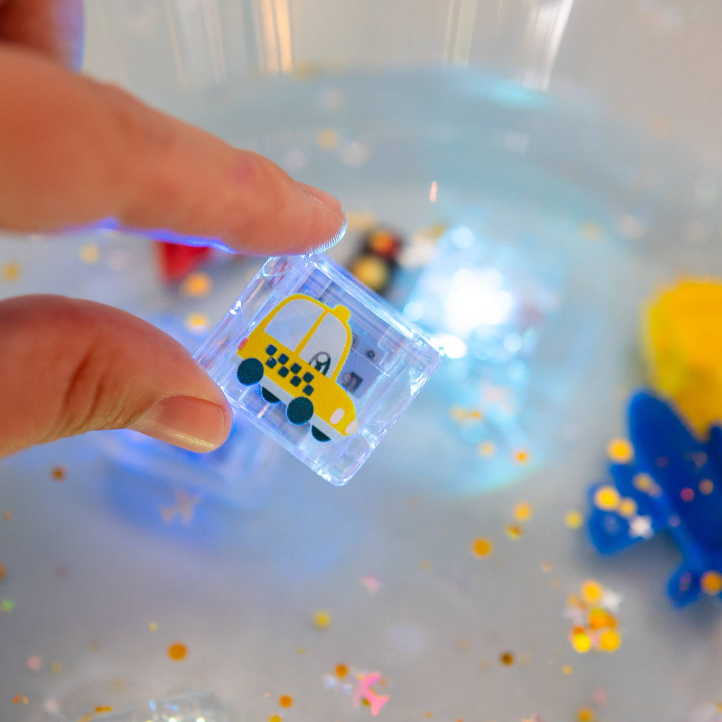 Autos Light Up Cubes - 6 Pack