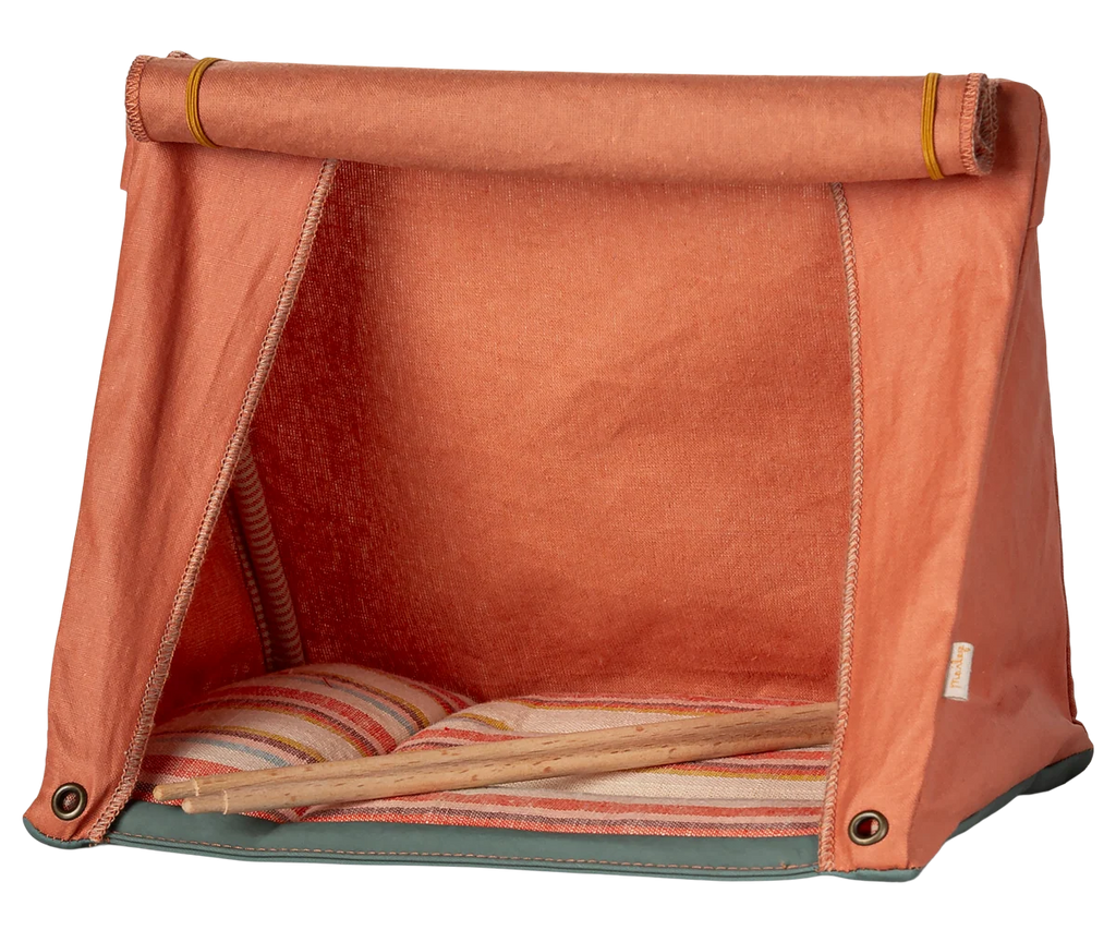 Happy Camper Mouse Tent