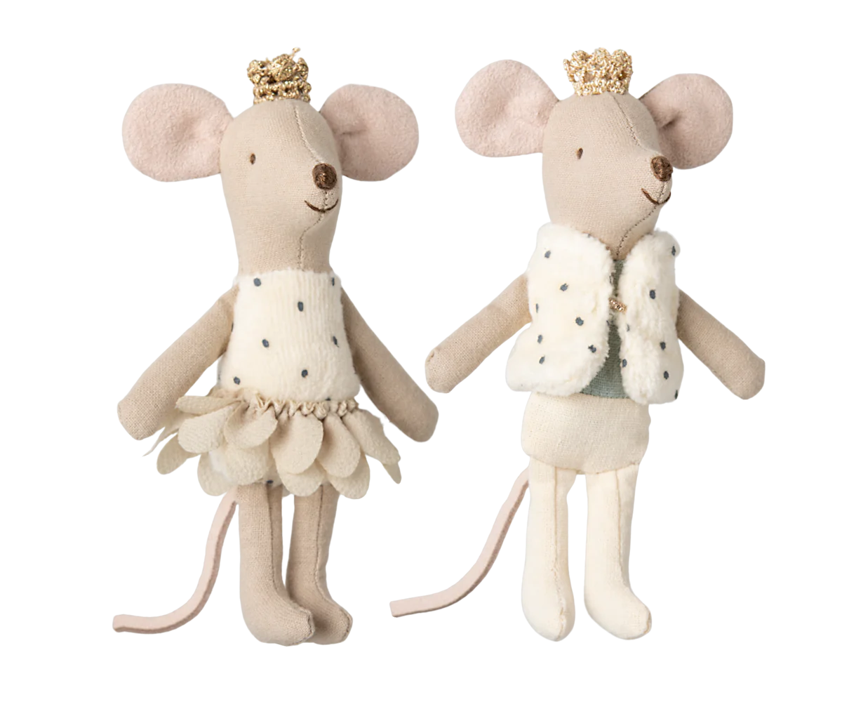 Royal Twins