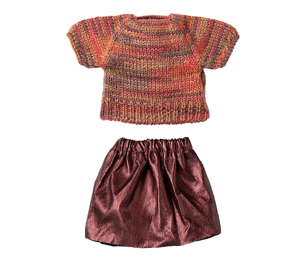 Mum Mouse Skirt and Knitted Blouse
