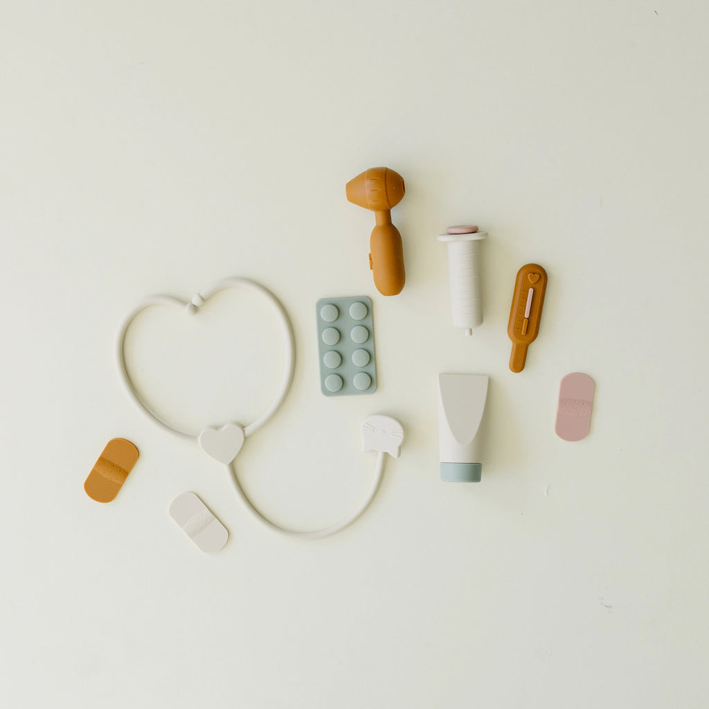 Silicone Sand Multi Mix Doctor Kit Playset