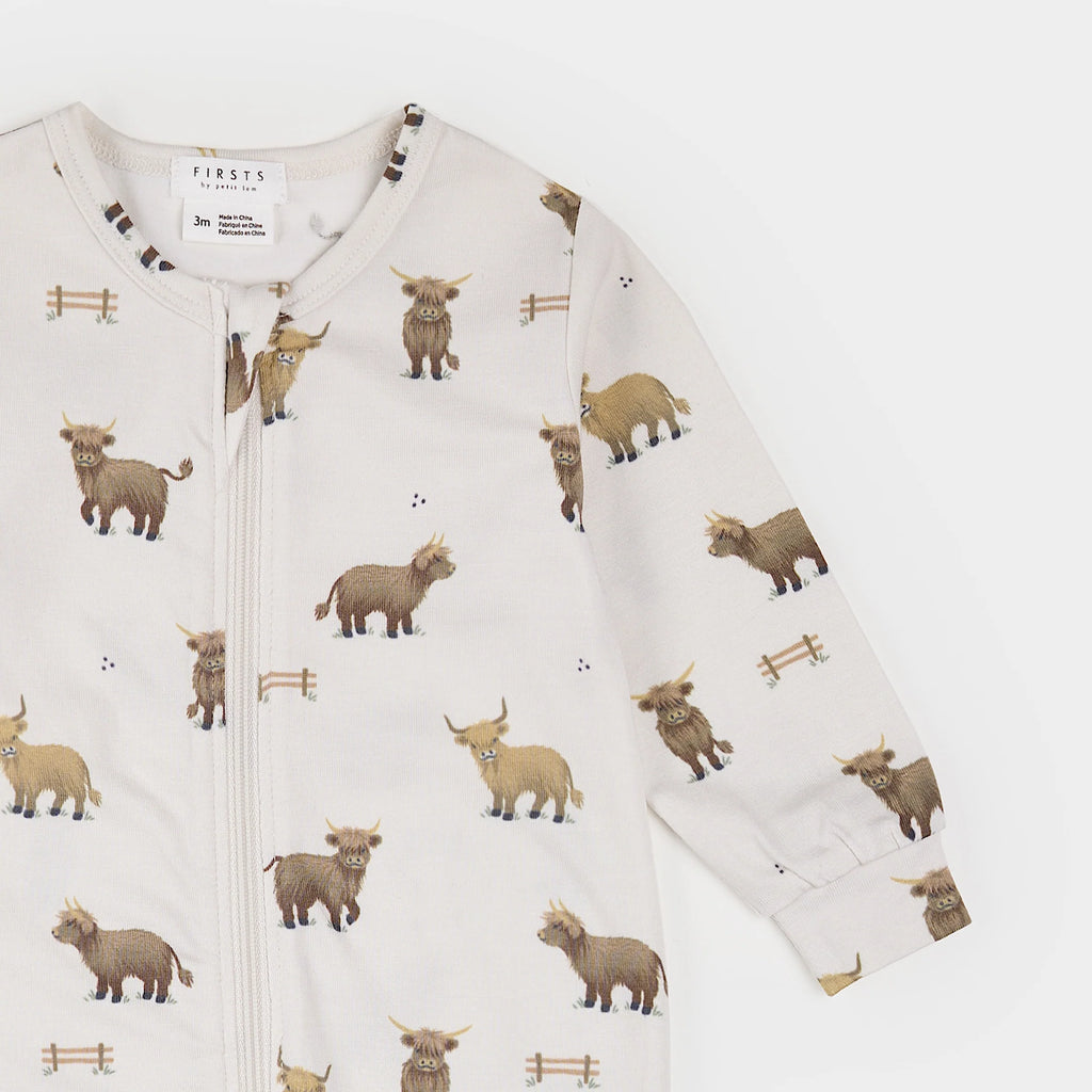 LunaKnit Highland Cow Zipper Footie