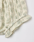 Green Iris Quincy Set