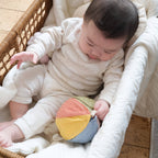 Peek & Peel Busy Ball
