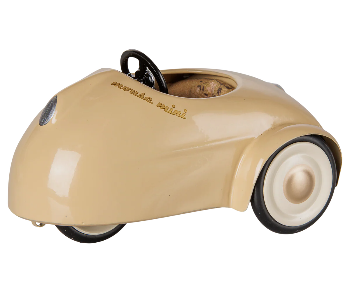 Pre-Order: Wheat Mouse Car {Expected Mid August}