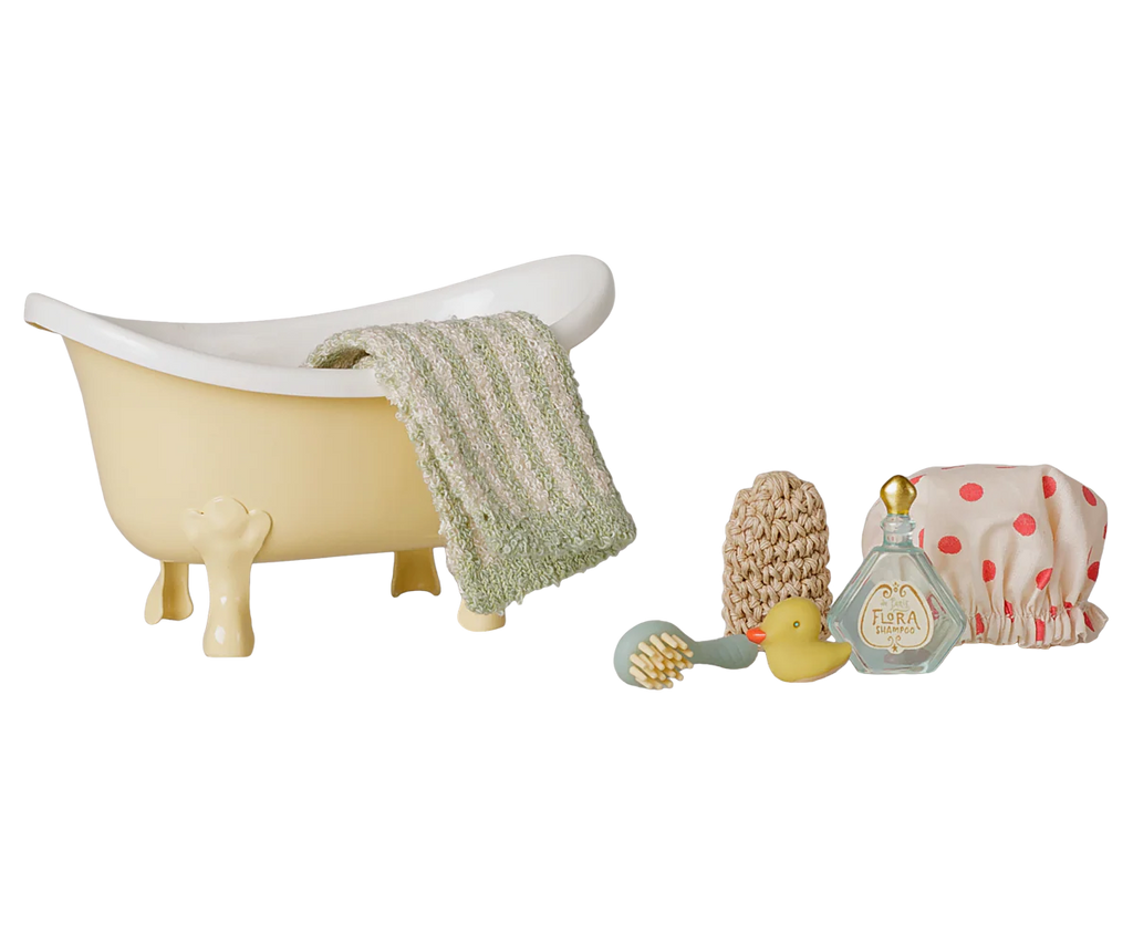 Pre-Order: Yellow Mouse Bathtub Set {Expected Mid October}