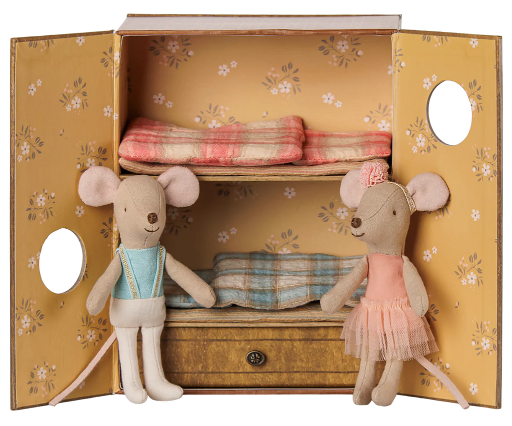 Pre-Order: Ballet Mice in Dance Studio {Expected Early August}