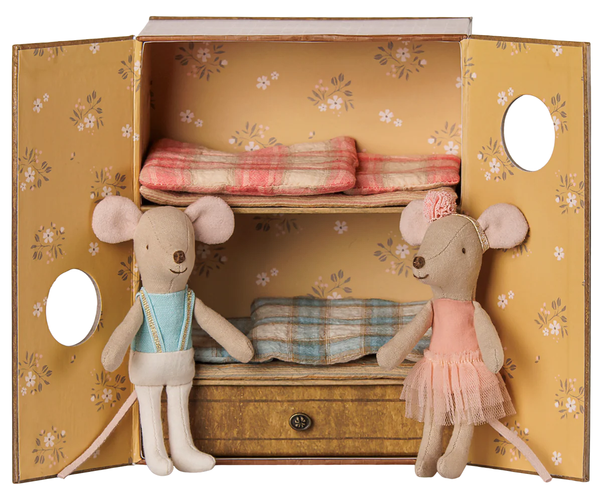 Pre-Order: Ballet Mice in Dance Studio {Expected Early August}