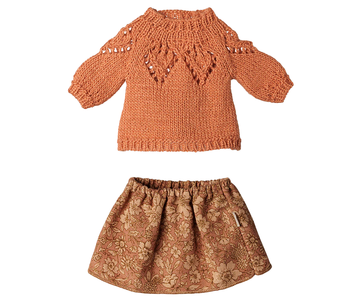 Pre-Order: Medium Mouse Skirt & Knitted Sweater {Expected Early November}