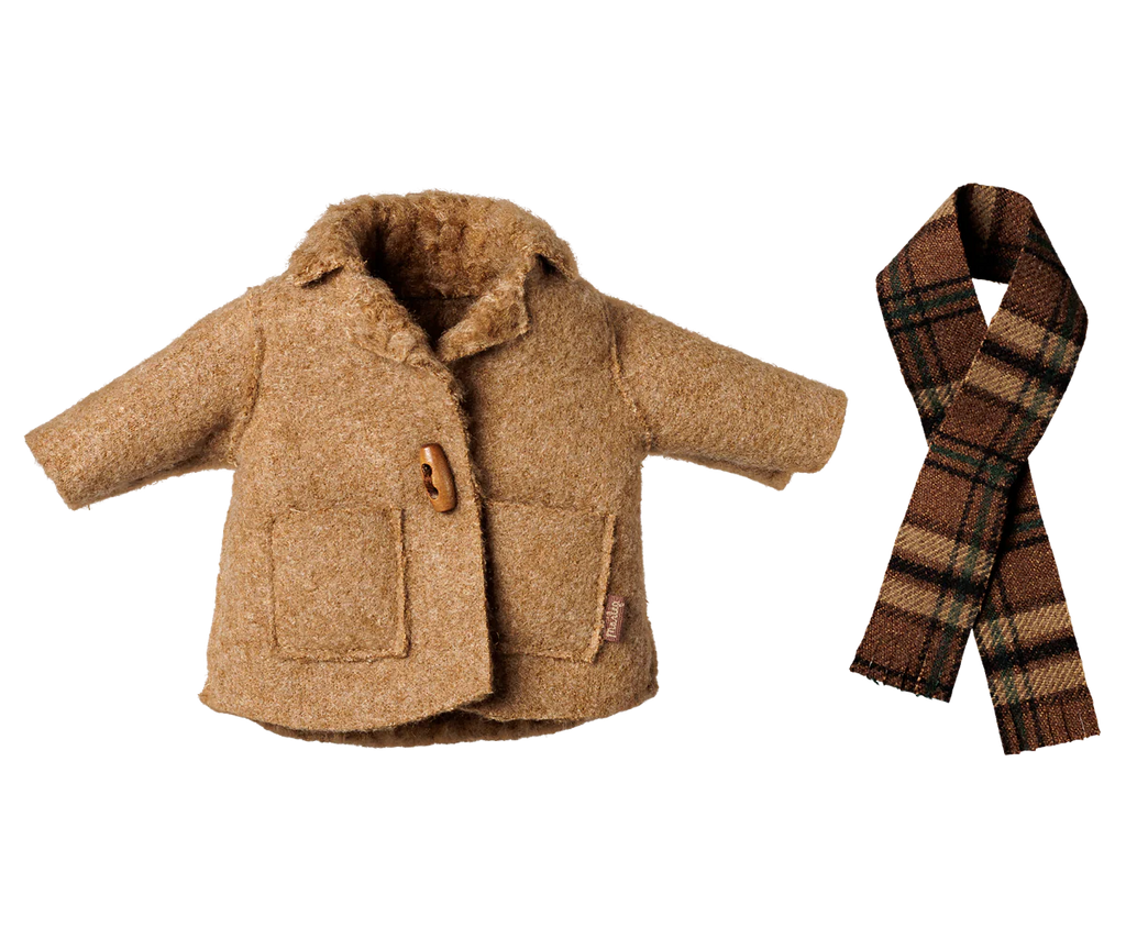 Pre-Order: Medium Mouse Jacket & Scarf  {Expected Early November}