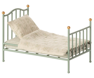 Mint Vintage Single Mouse Bed