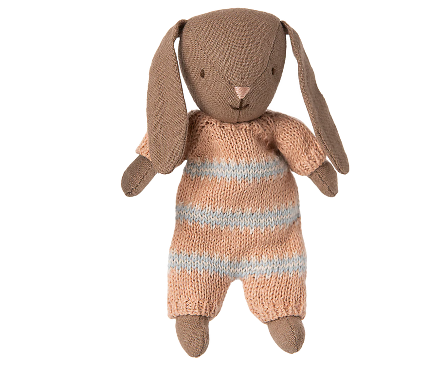 Brown Micro Bunny - Dusty Rose Knitted Suit