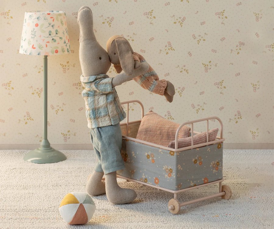 Brown Micro Bunny - Dusty Rose Knitted Suit