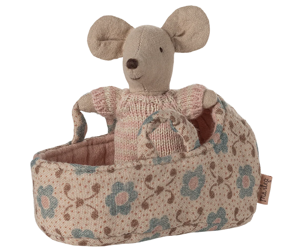 Rose Baby Mouse in Carrier