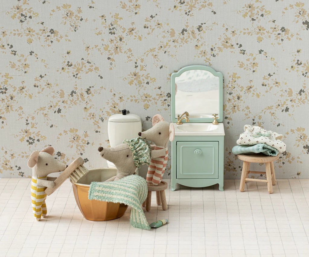 Big Sister Mint Wellness Mouse