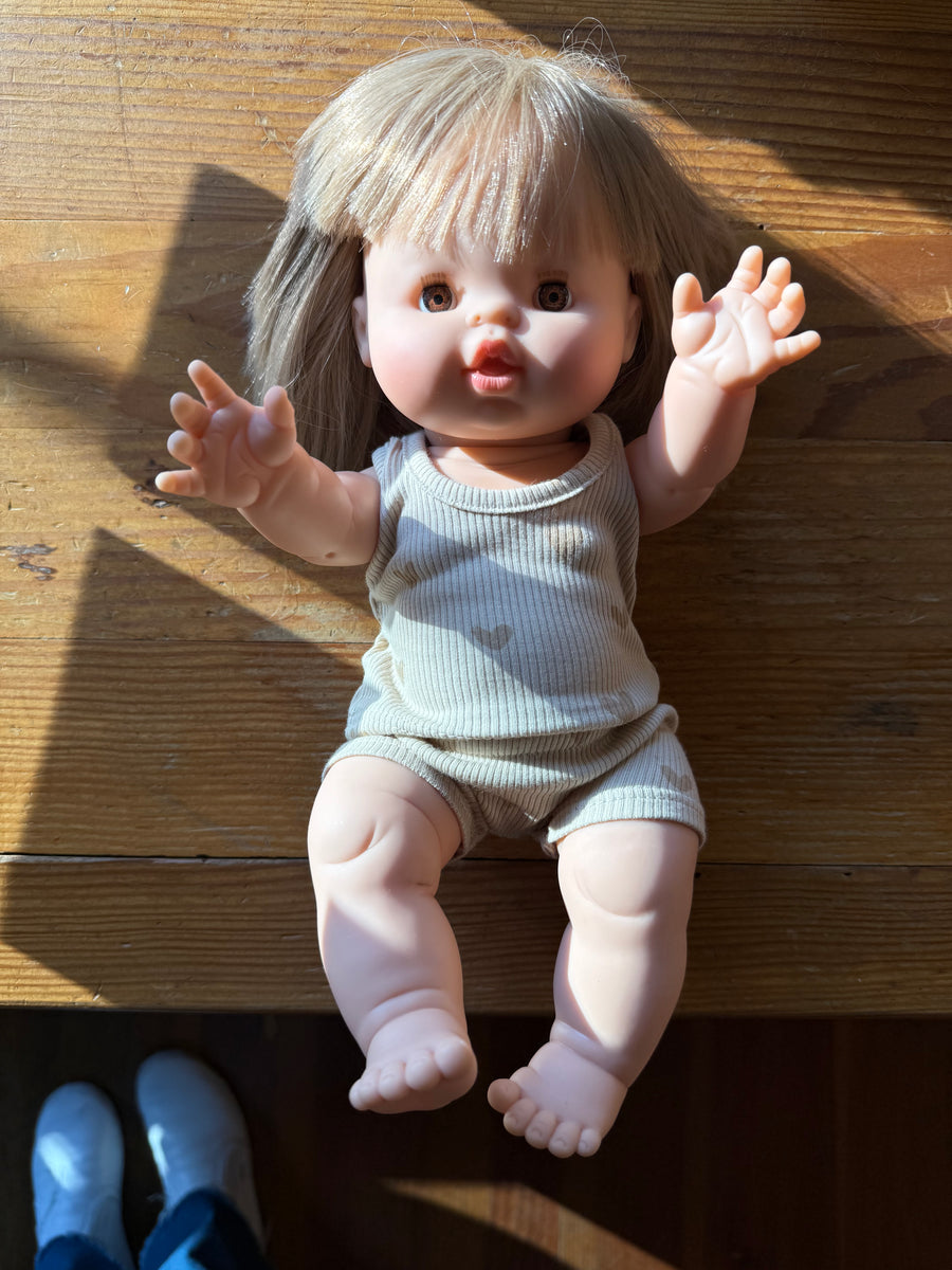 Zoé Baby Doll in Heart Two Piece Set (34 cm)