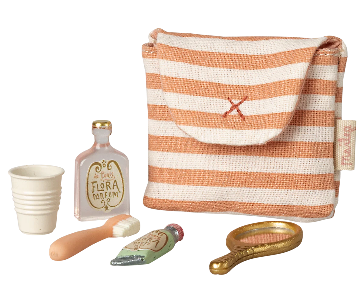 Coral Stripe Mouse Toothbrush Set