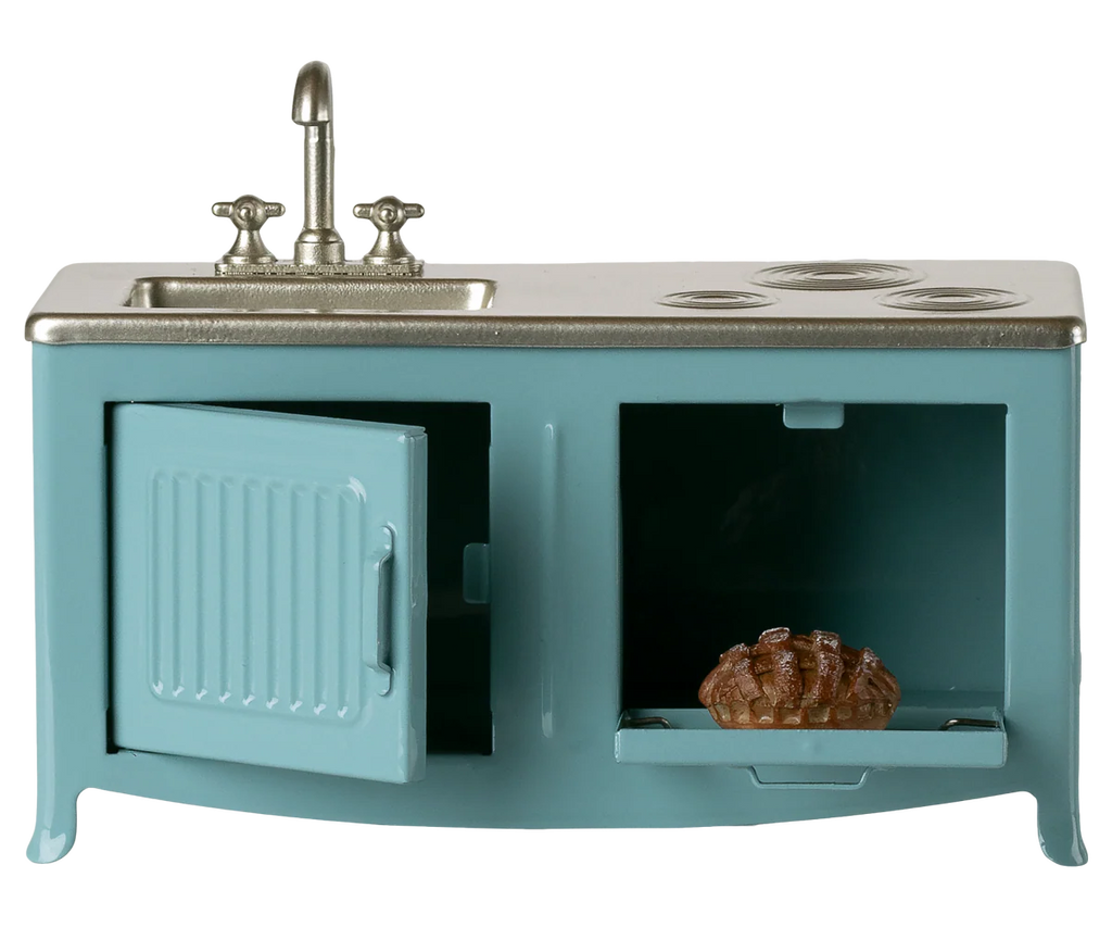 Blue Mouse Kitchen