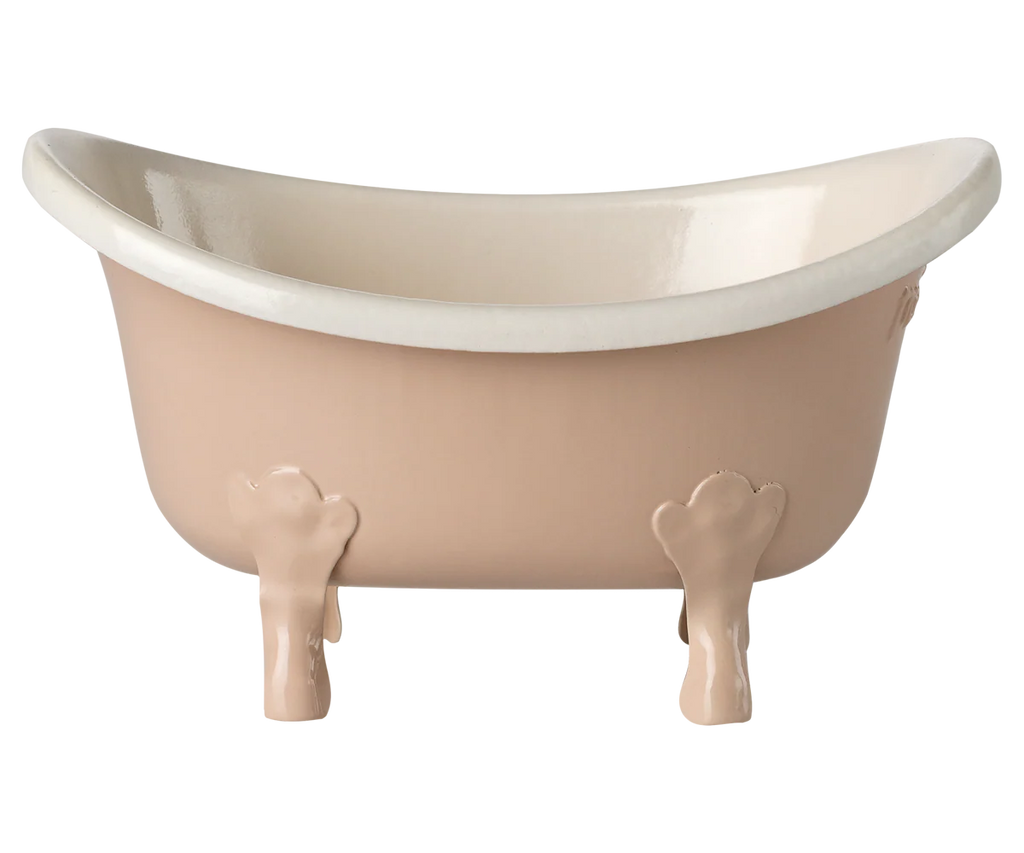 Rose Mouse Bathtub