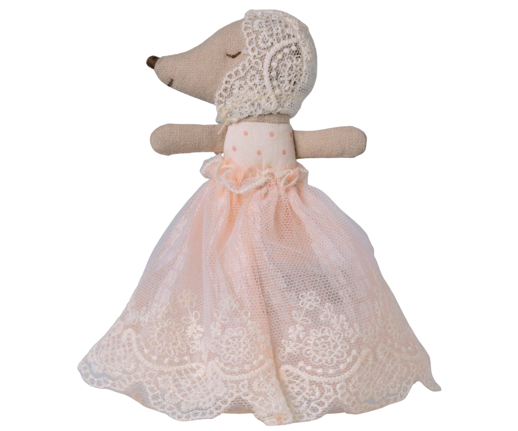 Powder Baby Mouse in Gown