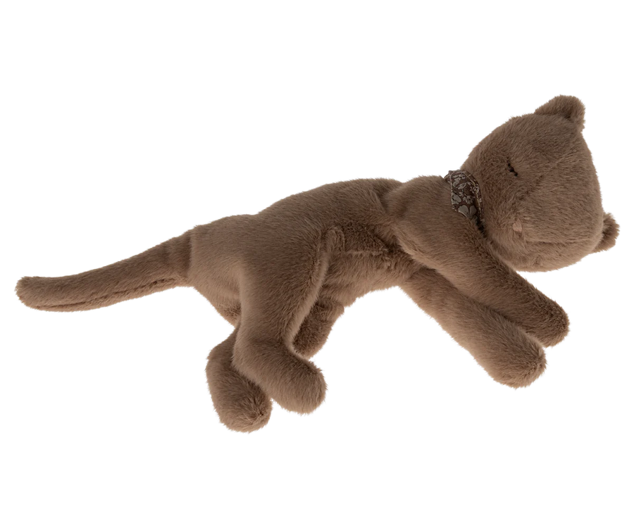 Nougat Medium Plush Kitten