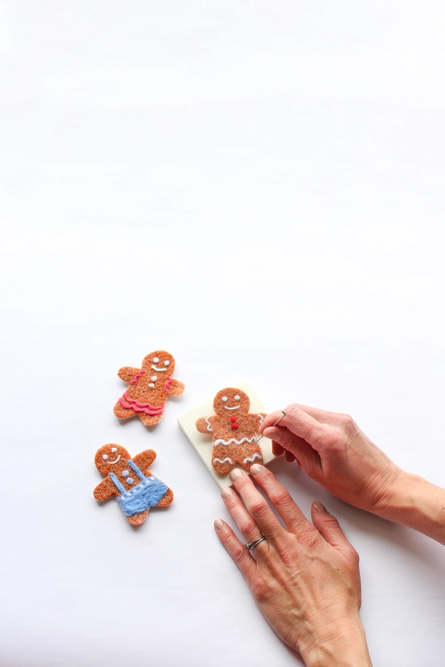 Mini Gingerbread Cookie Felting Craft Kit