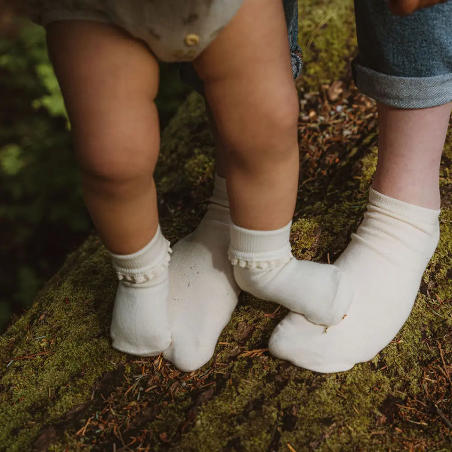 Organic Cotton Undyed Lace Socks