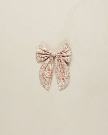 Blush Garden Everly Bow