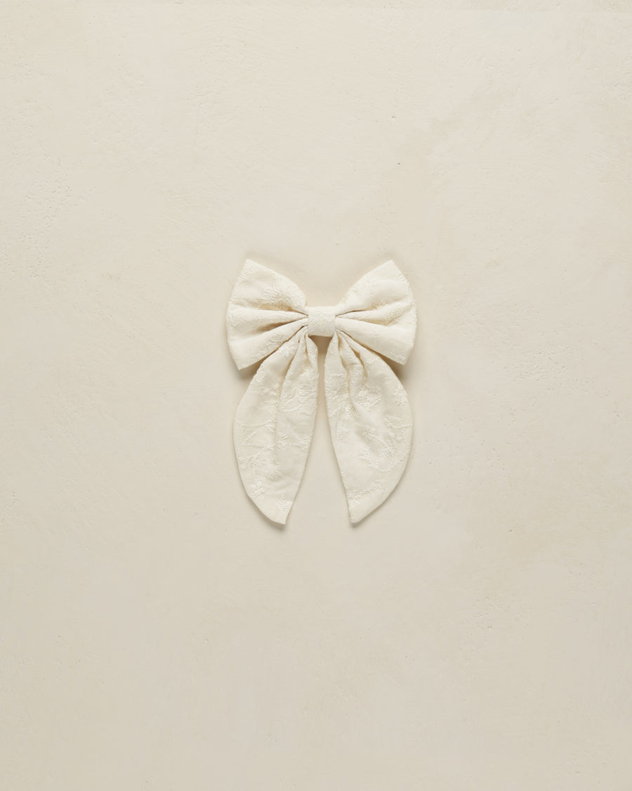 Ivory Everly Bow