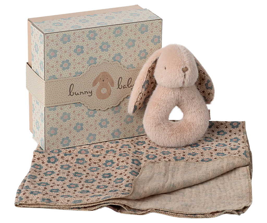 Powder Rabbit Rattle Set