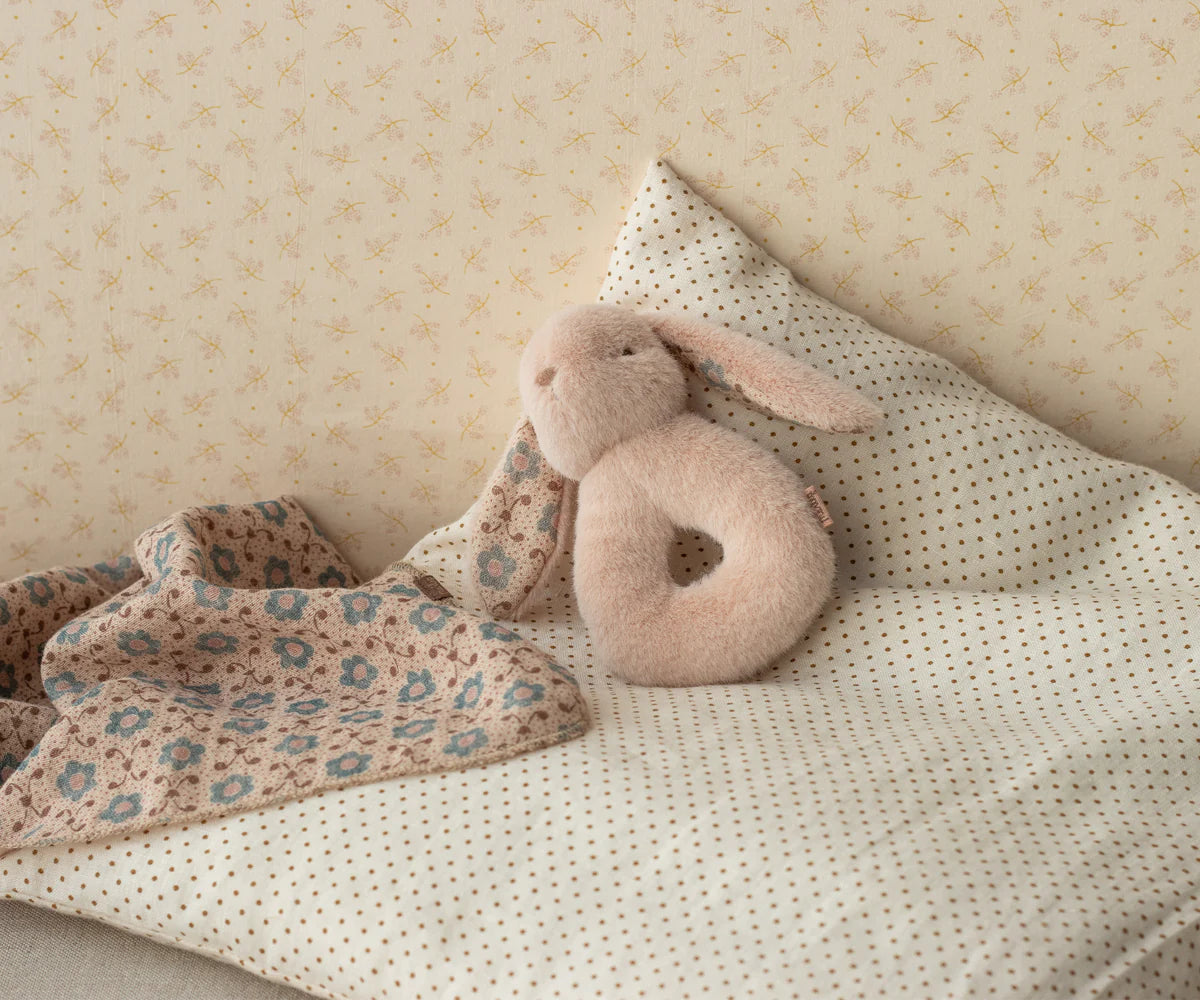 Powder Rabbit Rattle Set