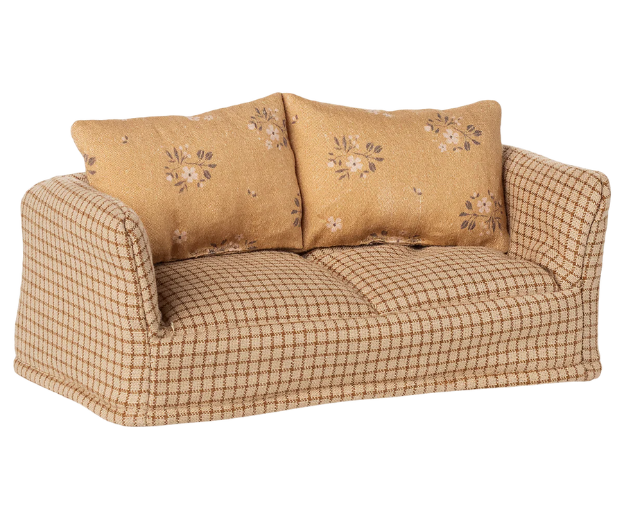 Mable Mouse Couch