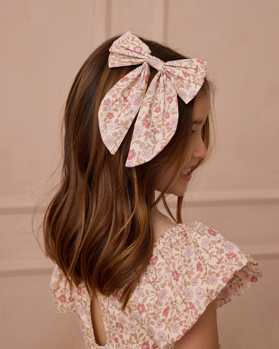 Blush Garden Everly Bow