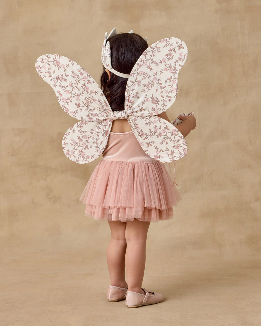Rose Meadow Wings