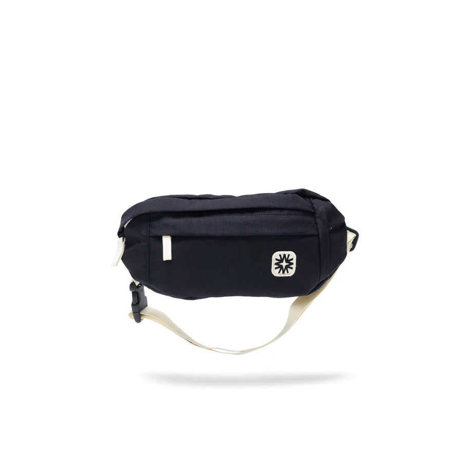 Louie Sling Bag