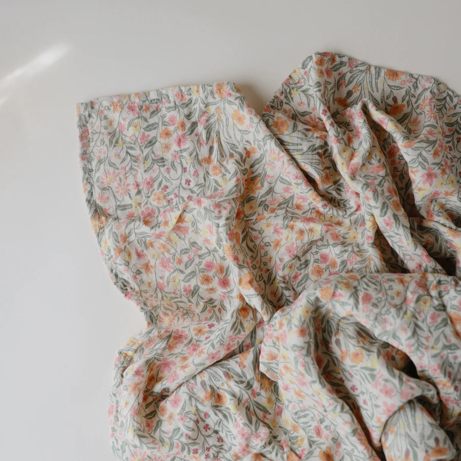 Organic Cotton Muslin Swaddle - Pastel Blooms