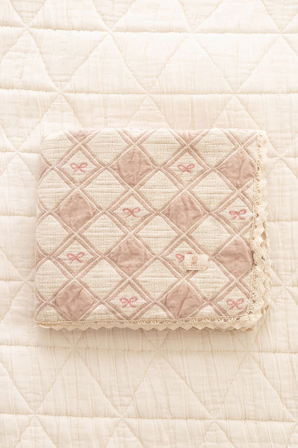 Patchwork Blanket - Bow