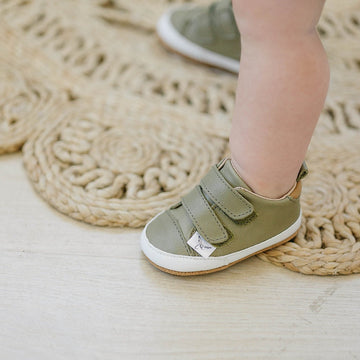 Casual Army Green Low Top Shoes