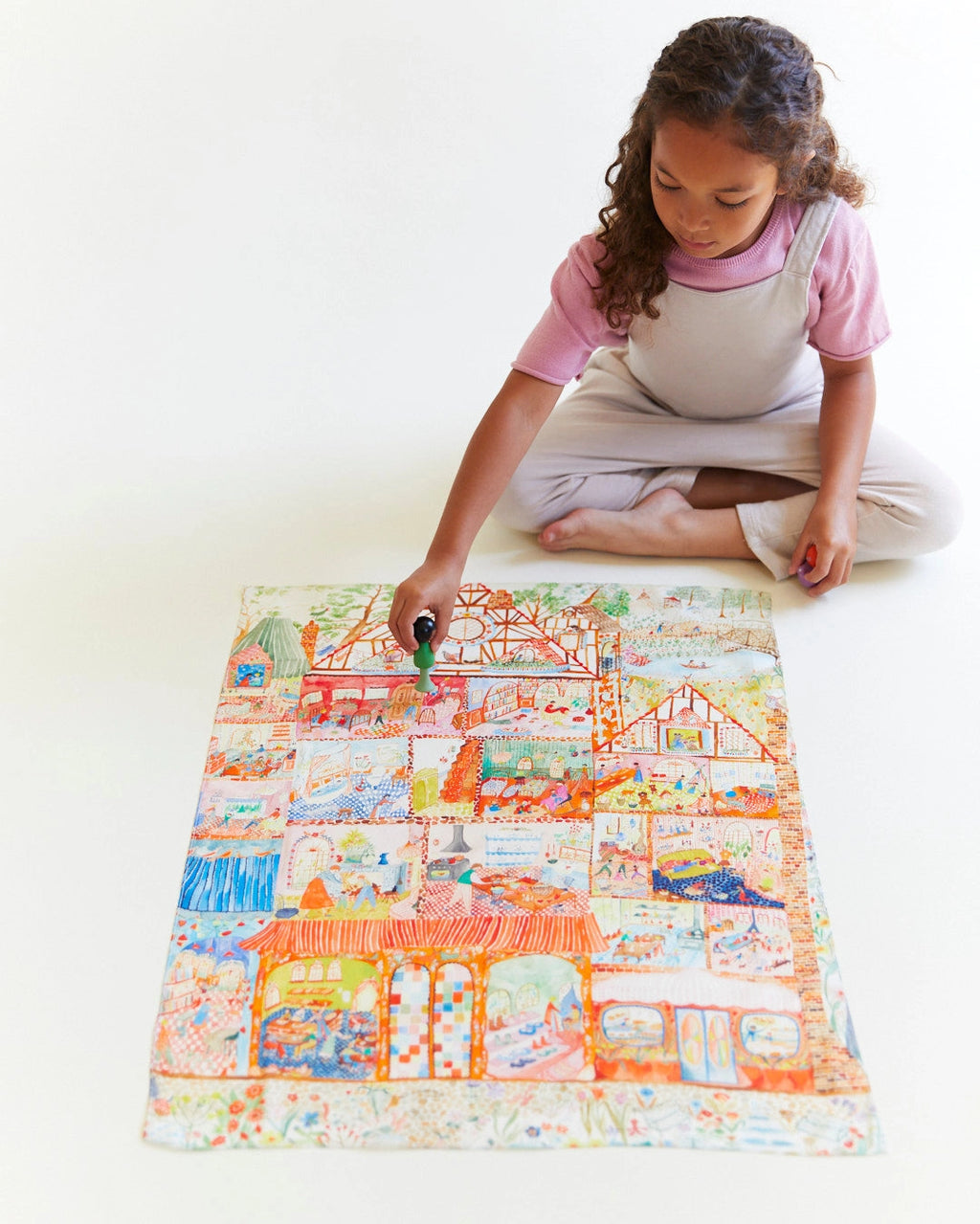 Dollhouse Seek & Find Playsilk