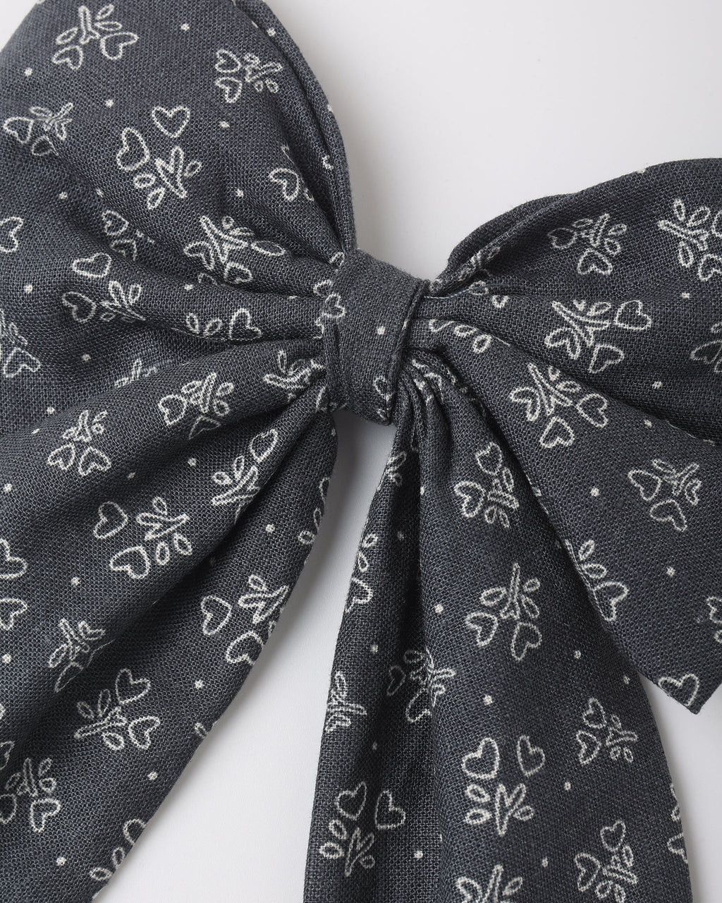 Heart Ditsy Oversized Bow