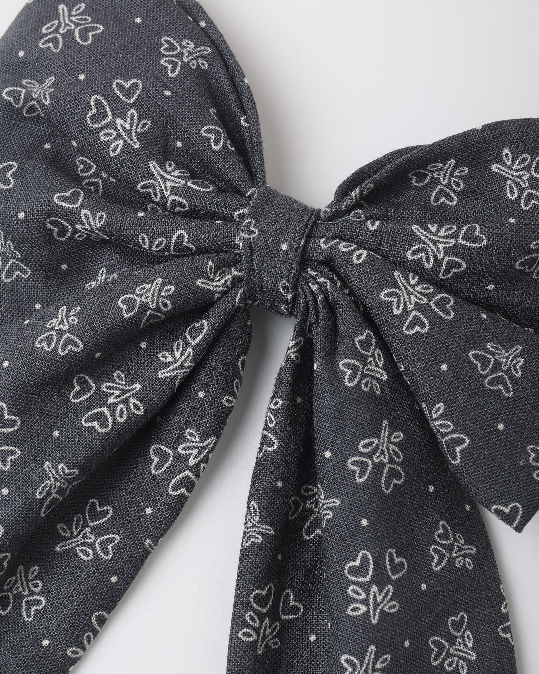 Heart Ditsy Oversized Bow