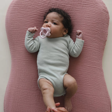 Organic Muslin Lounger Curve Cover - Gumdrop
