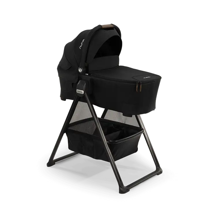 SWIV™ & TRIV™ series bassinet + stand