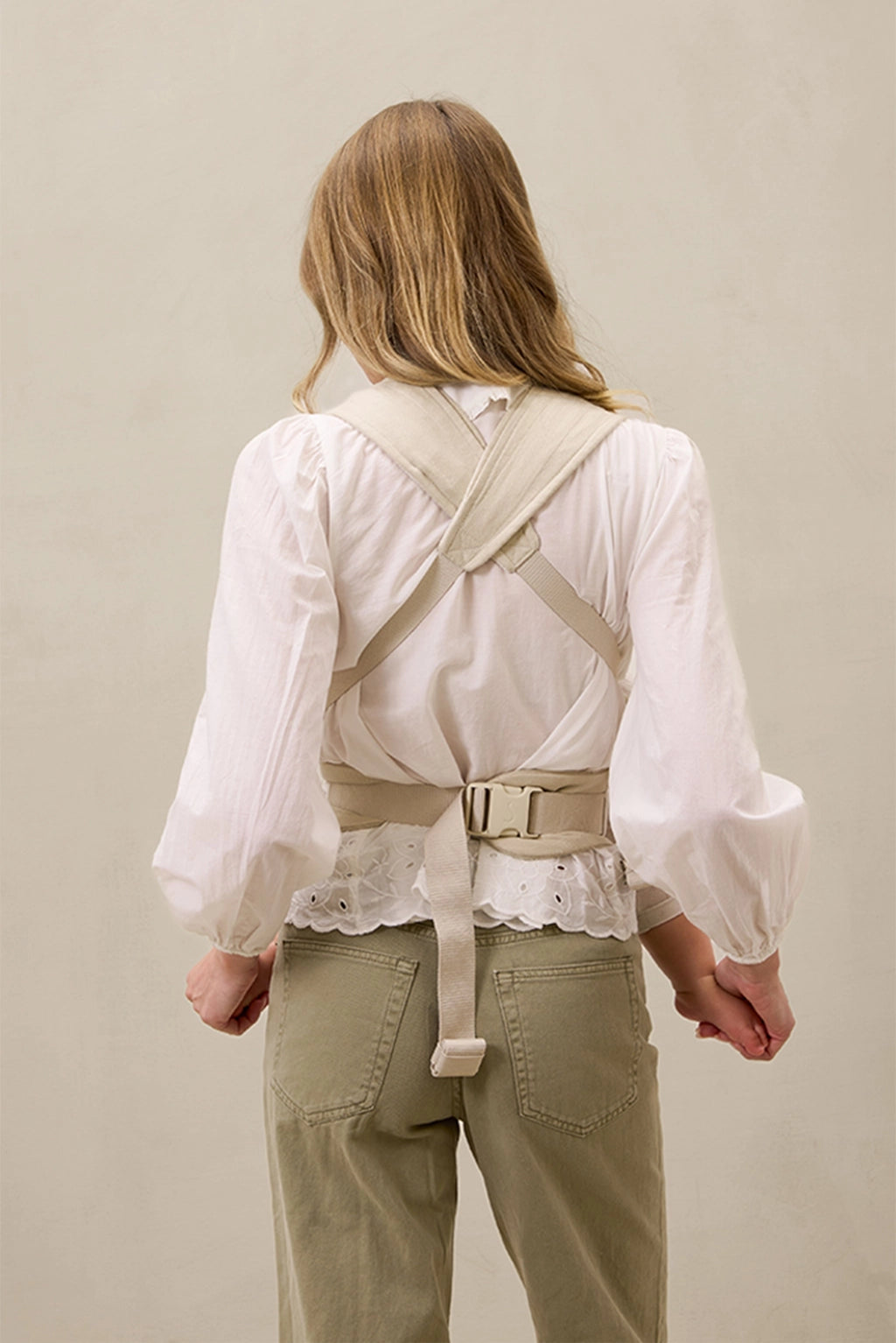 Oat Heritage Dot Buckle Carrier
