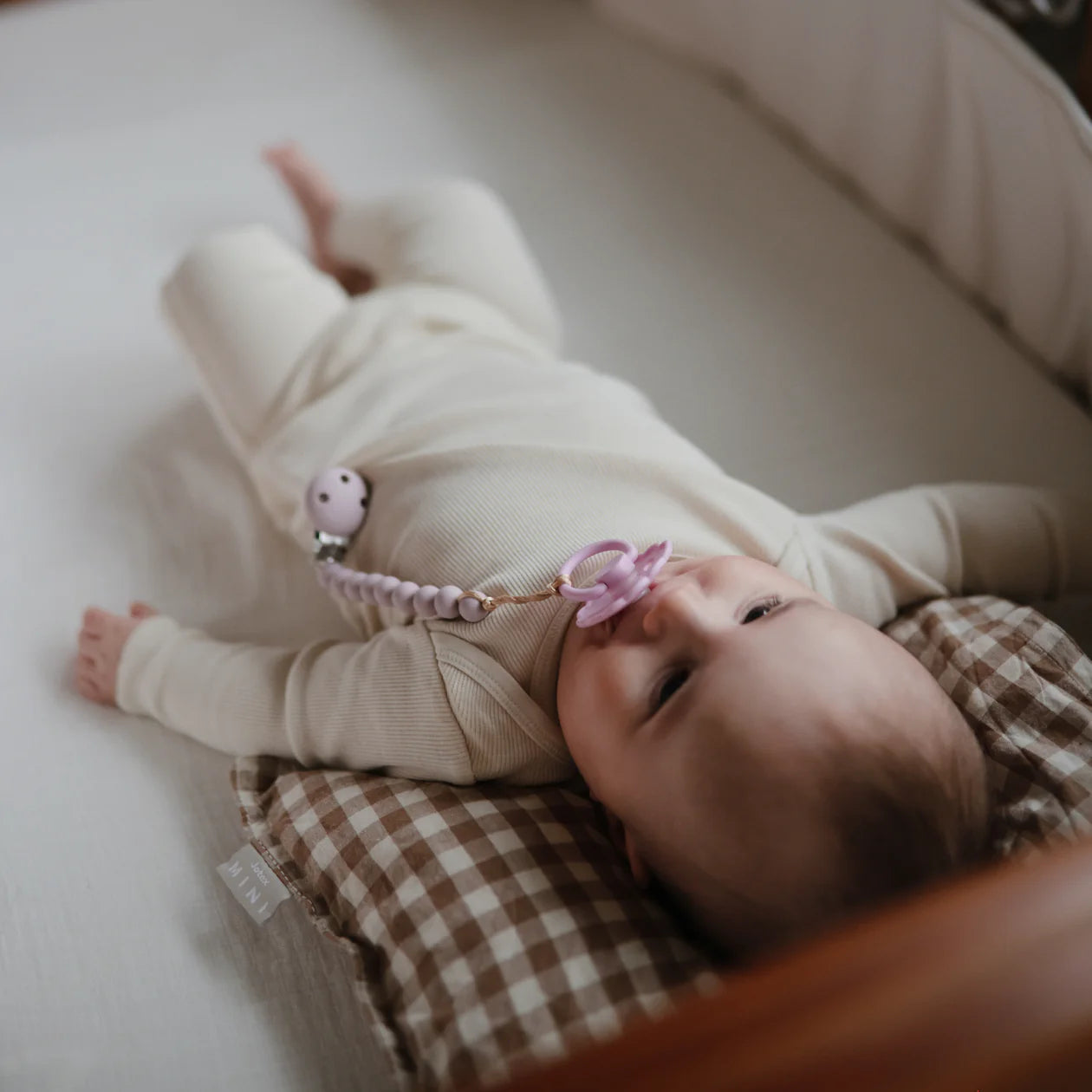 Hera Silicone Pacifier Clip - Soft Lilac