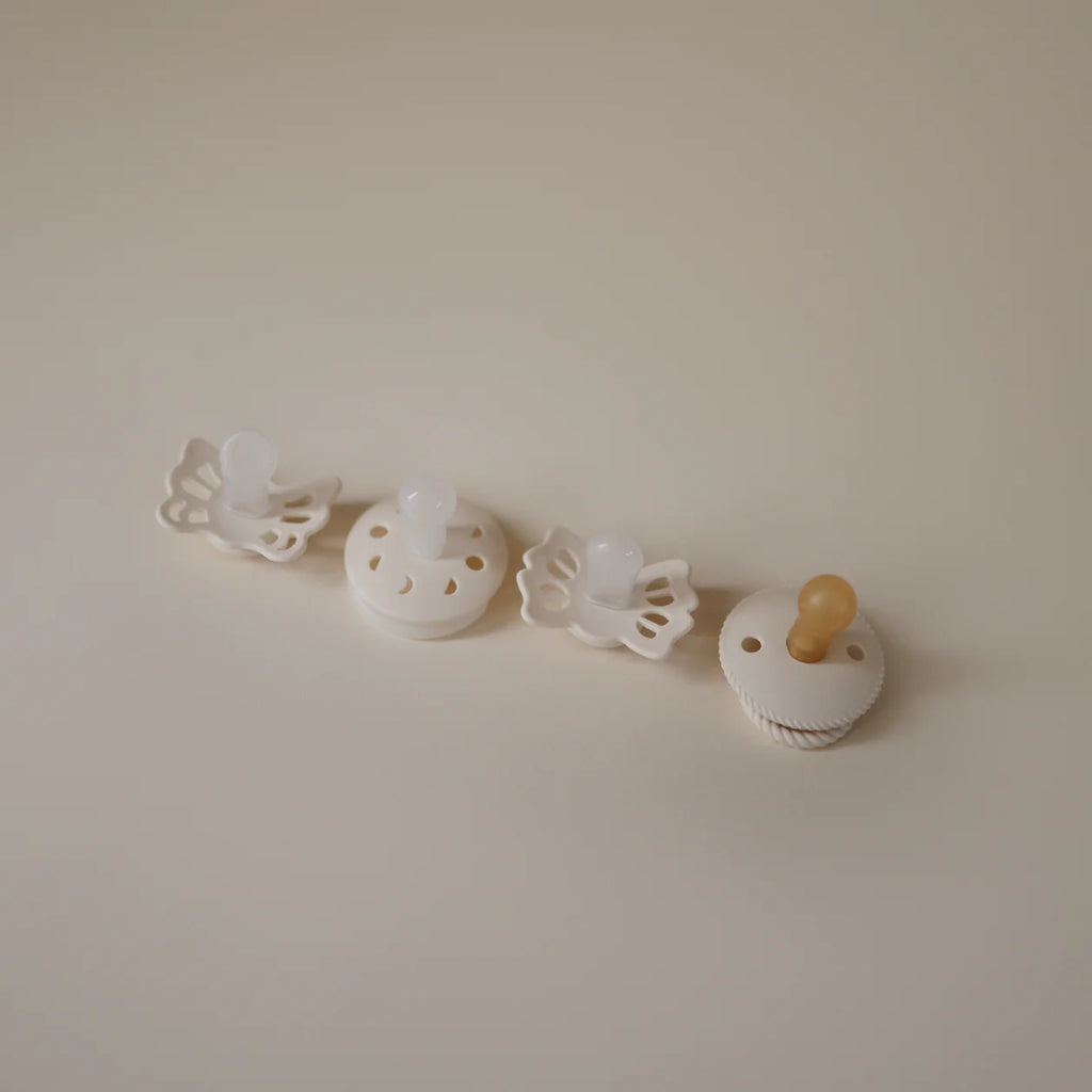 FRIGG Baby's First Pacifier 4-Pack
