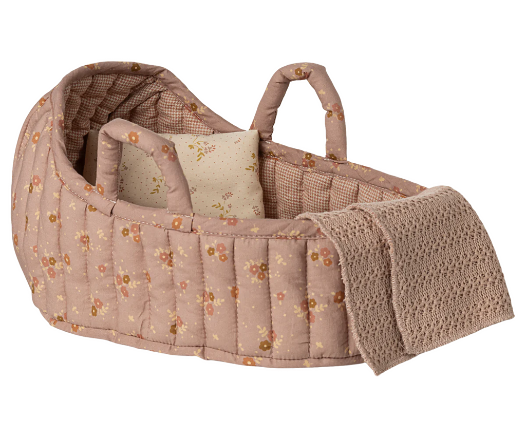 Large Rose Carry Cot