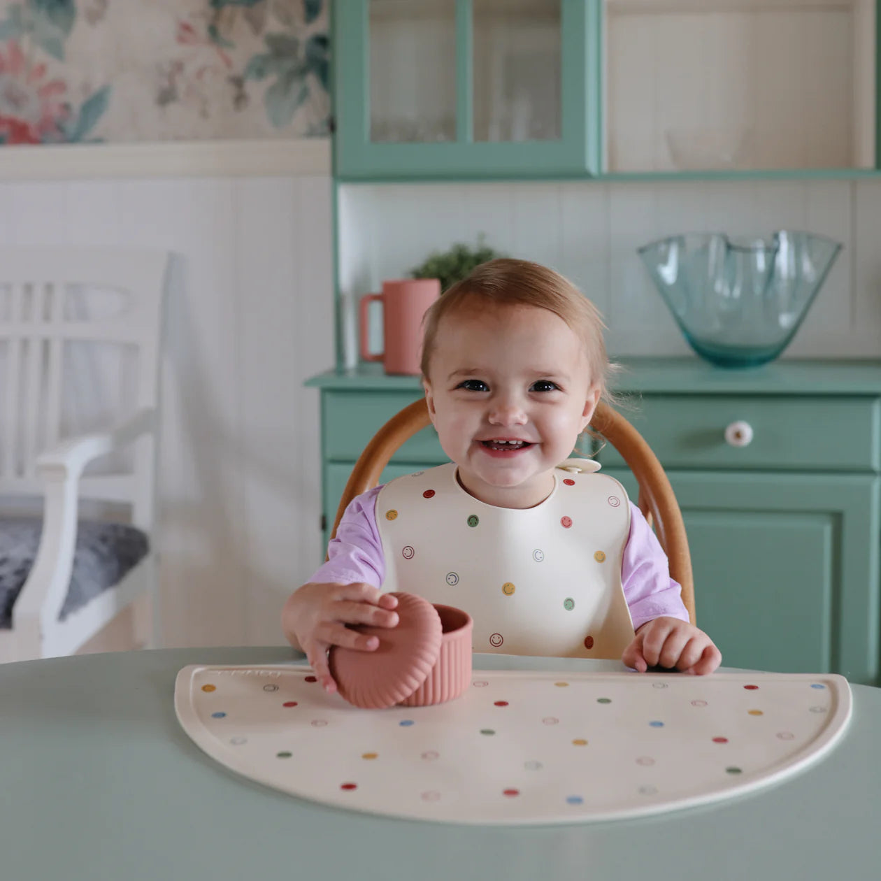 Silicone Baby Bib - Smiley Face