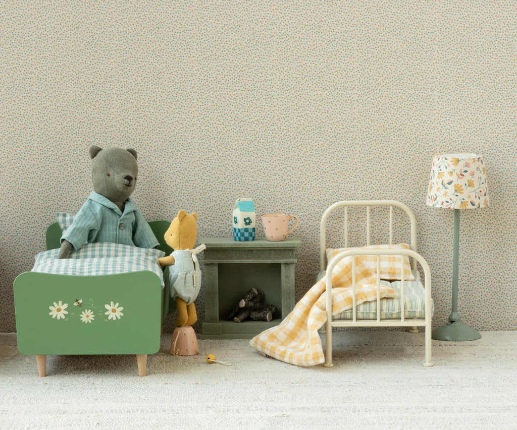 Teddy Junior Vintage Miniature Bed