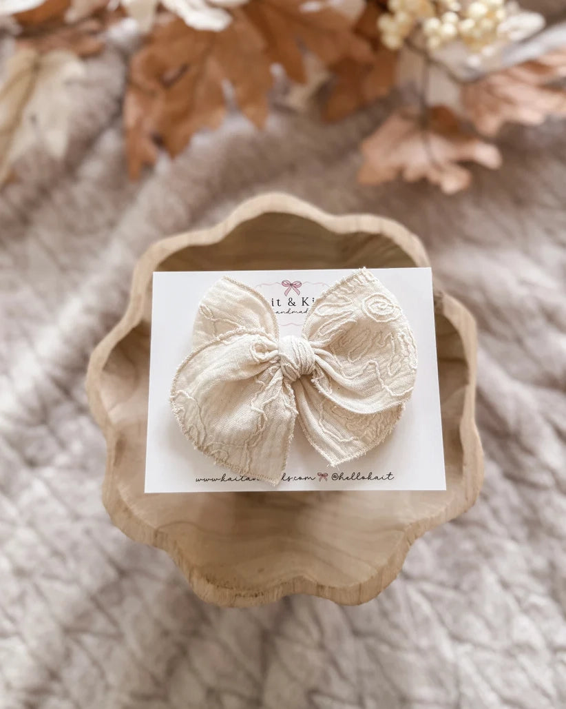 Fable Bow Headband - Vanilla Chi